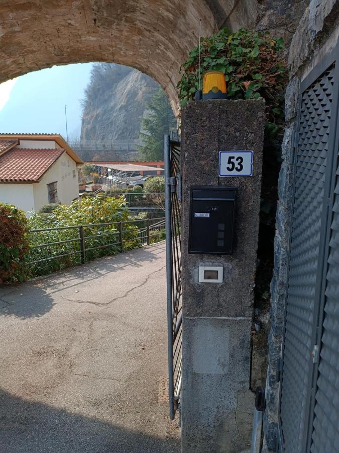 Studio Zu Riva di Solto Exterior foto